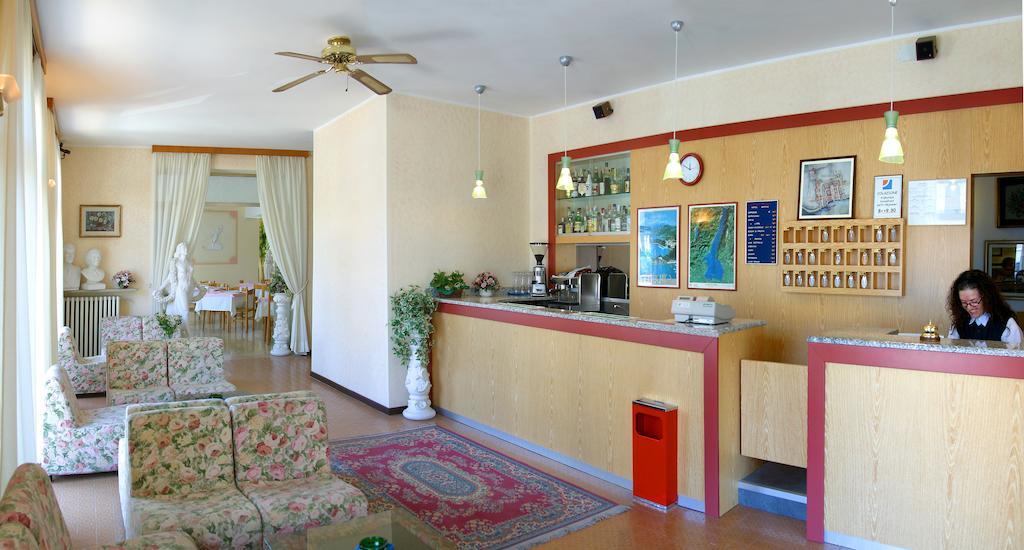 Hotel Marina Bardolino Exterior photo